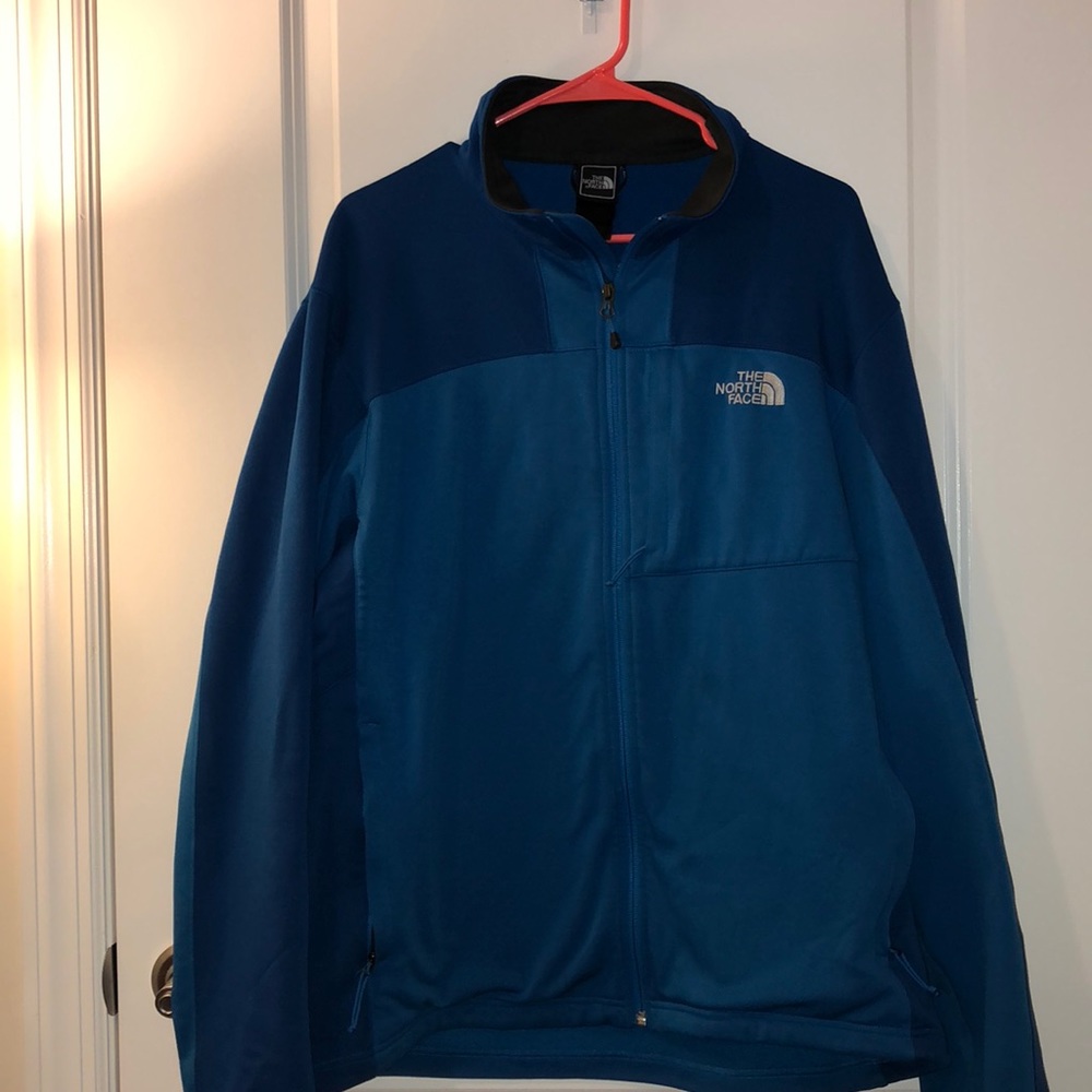 Light weight blue NorthFace jacket
